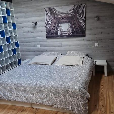 Duplex Atypique 20' De Toulouse Apartment Leguevin Bagian luar foto